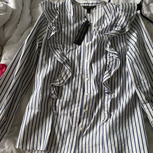 Banana Republic Women's dress shirt - Blue, white stripped - Picture 1 of 6